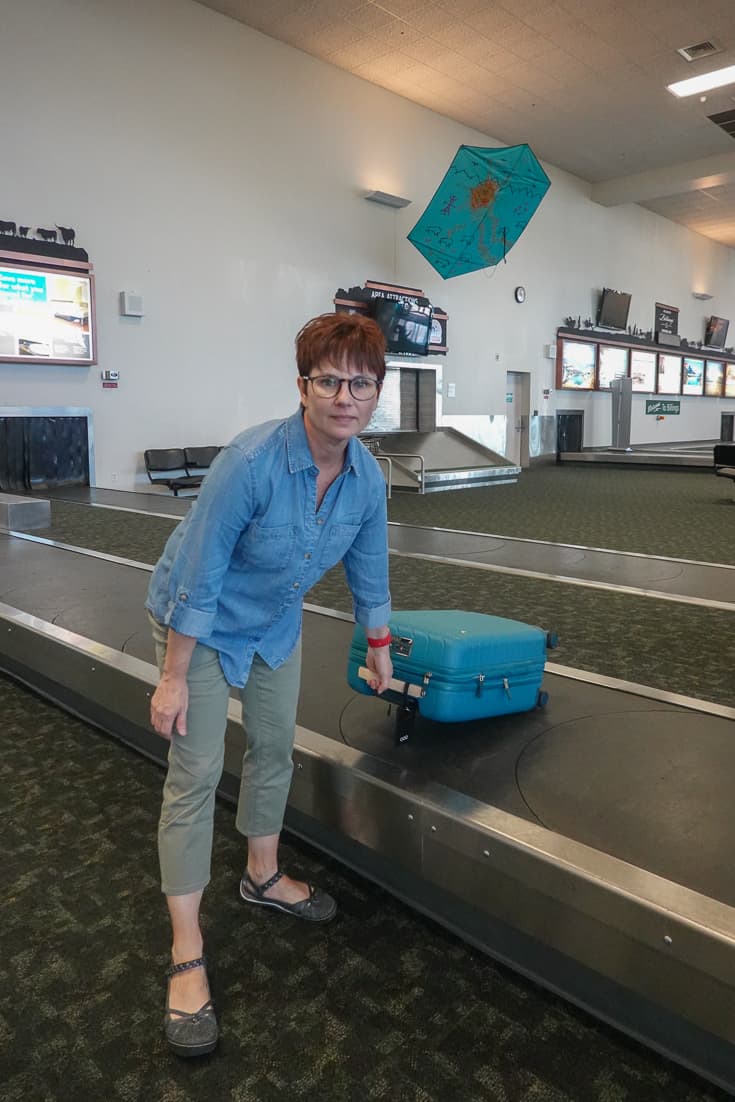 Andi Wearing Chicos Summer Travel Collection at the Airport Andi Wearing Chicos Summer Travel Collection at the Airport