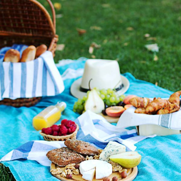 picnic setting