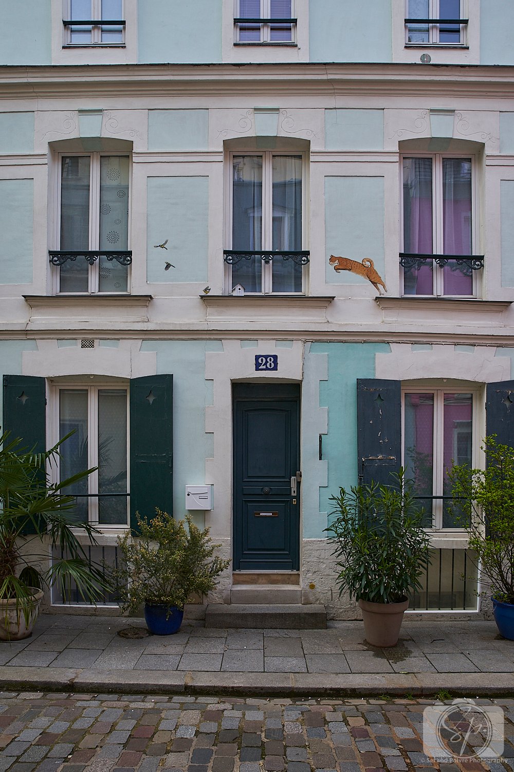 Rue Cremieux Facade in Paris