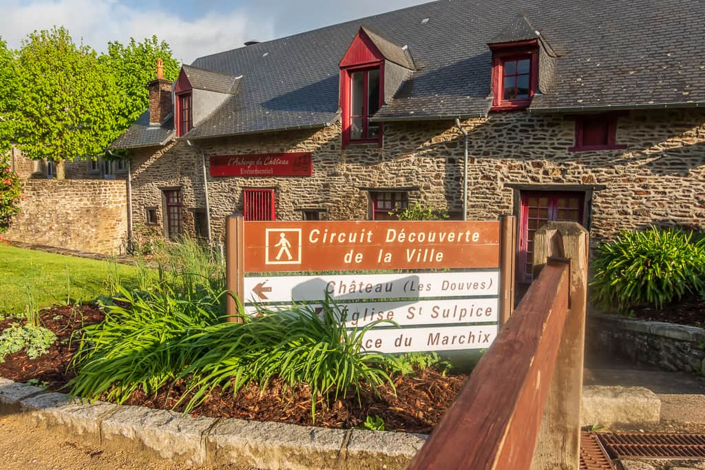 Walking path around the Chateau de Fougeres - Fougeres France